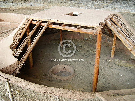 Boulder Pit House in Step House
