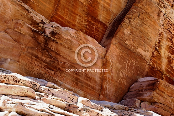 Brownstone Petroglyph Outcrop